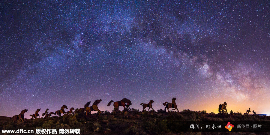 摄影师走遍美国寻找最美夜空 星光灿烂如梦如幻