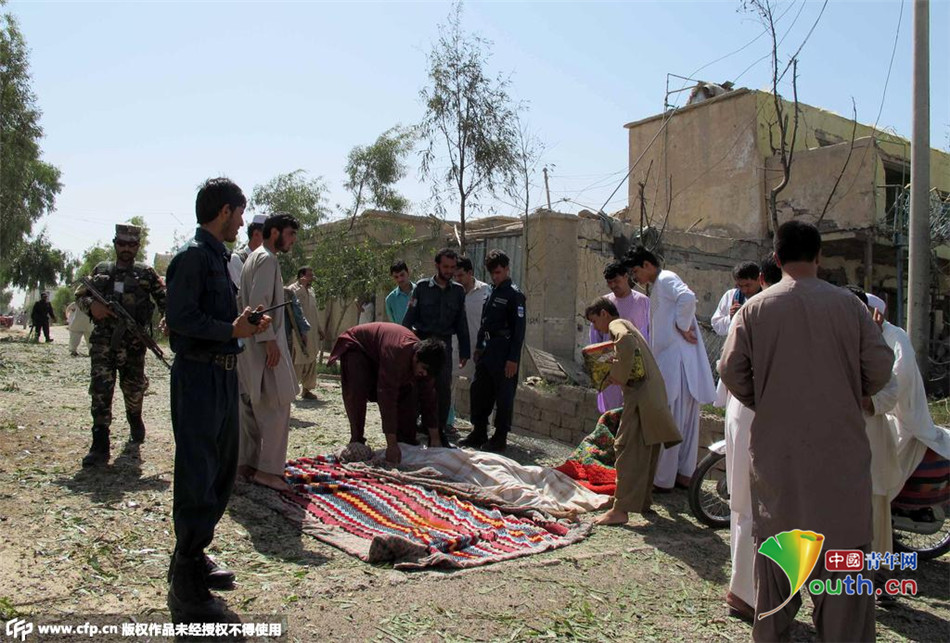 阿富汗一警察总部遭袭 造成2死超40伤