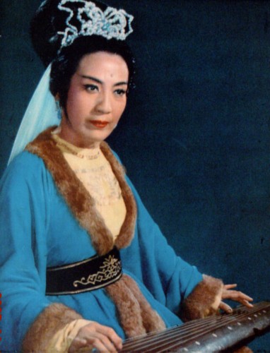 “中国话剧皇后”朱琳因病逝世 享年92岁