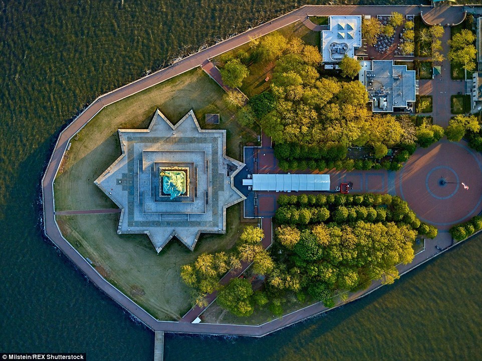 摄影师2000英尺高空航拍美国纽约美景