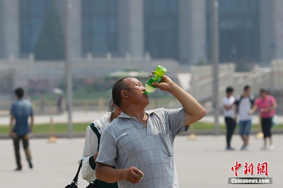 北京开启“烧烤”模式 最高温欲破40℃