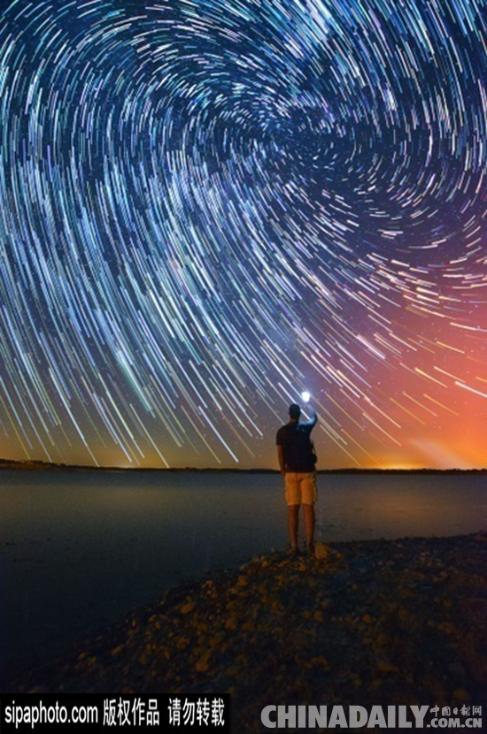 葡萄牙摄影师捕捉浩渺星空壮丽图景