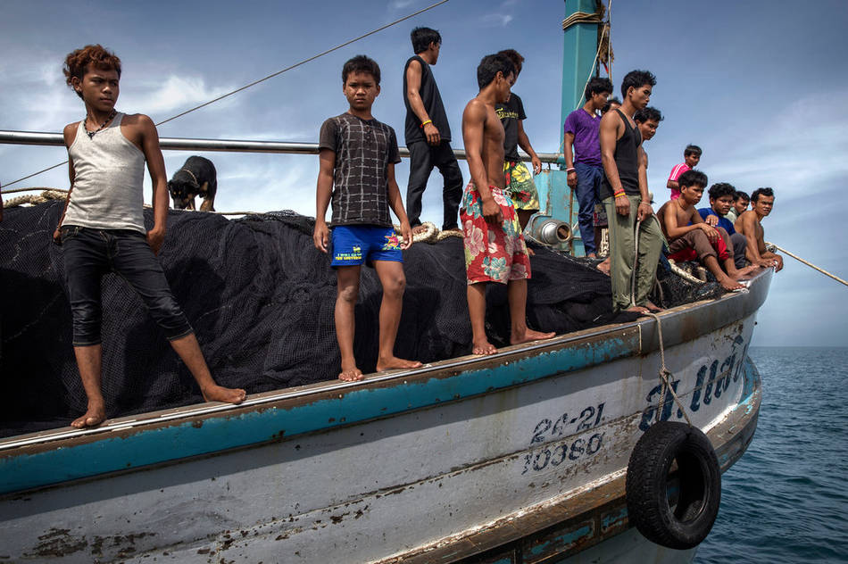 泰国渔船工：被下药，被绑架，被奴役