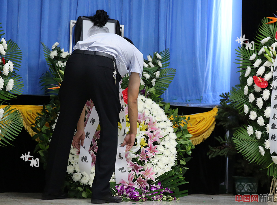图片故事：北京小伙的殡葬事业