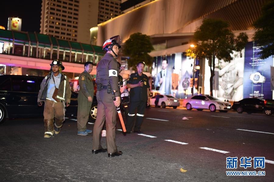 泰国曼谷爆炸现场满地狼藉 警方封锁现场
