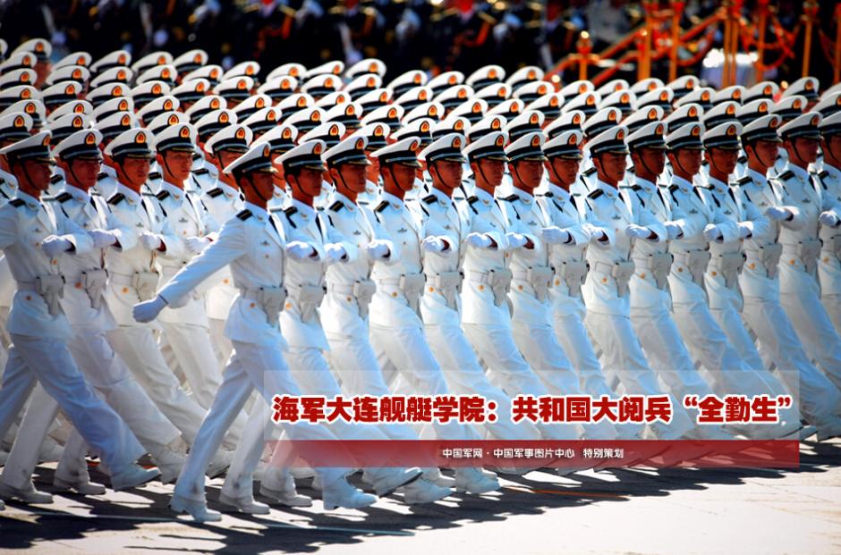 新中国阅兵唯一“全勤”：铁钉扎脚踢正步