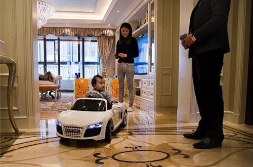 揭秘中国年轻富豪阶层 30岁住进天价豪宅