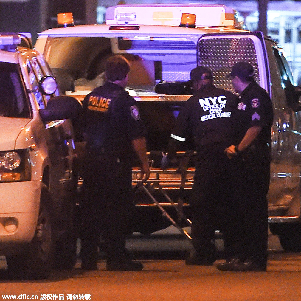 纽约联邦大楼发生枪击案 致两人死亡