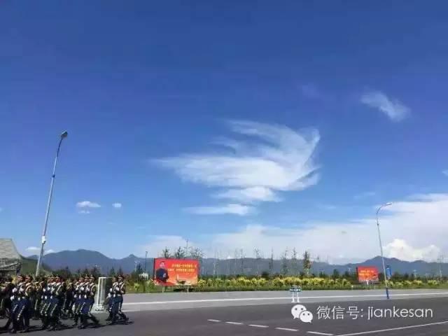 探访阅兵村的衣食住行