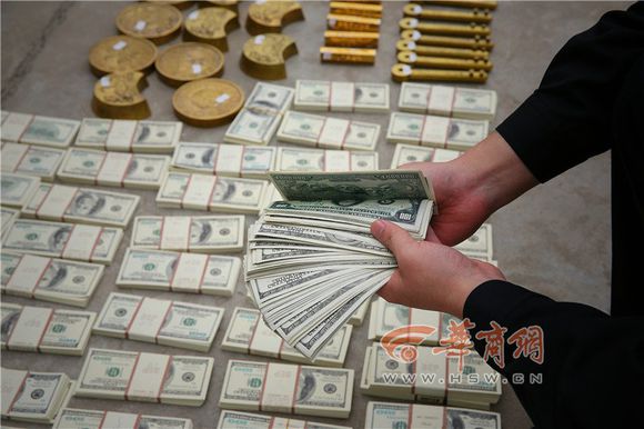 农妇冒充清朝公主获刑13年半