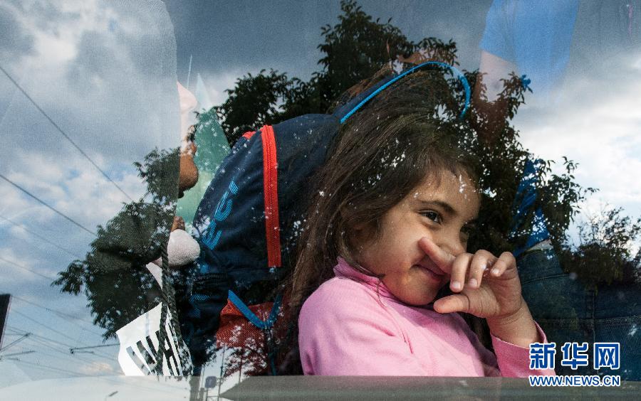 欧洲难民潮：逃难路上的孩子