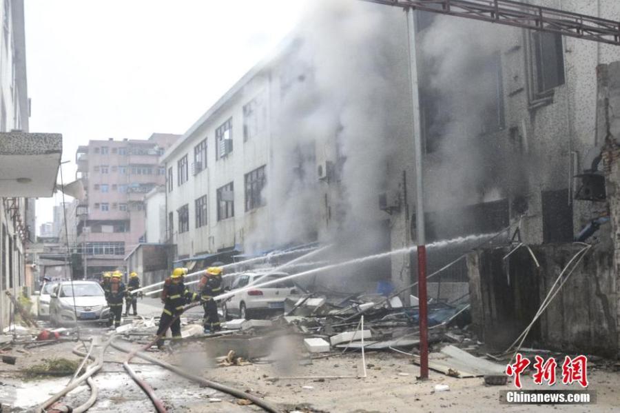 广东深圳一工厂发生液化气爆炸 致一人重伤