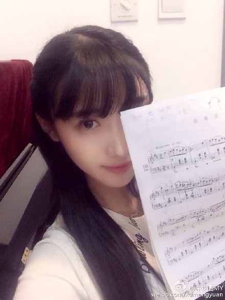 南艺学霸女神清纯古典 被赞最美校花