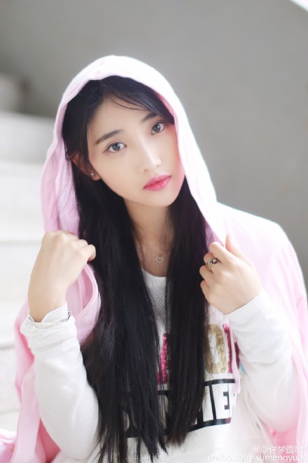南艺学霸女神清纯古典 被赞最美校花