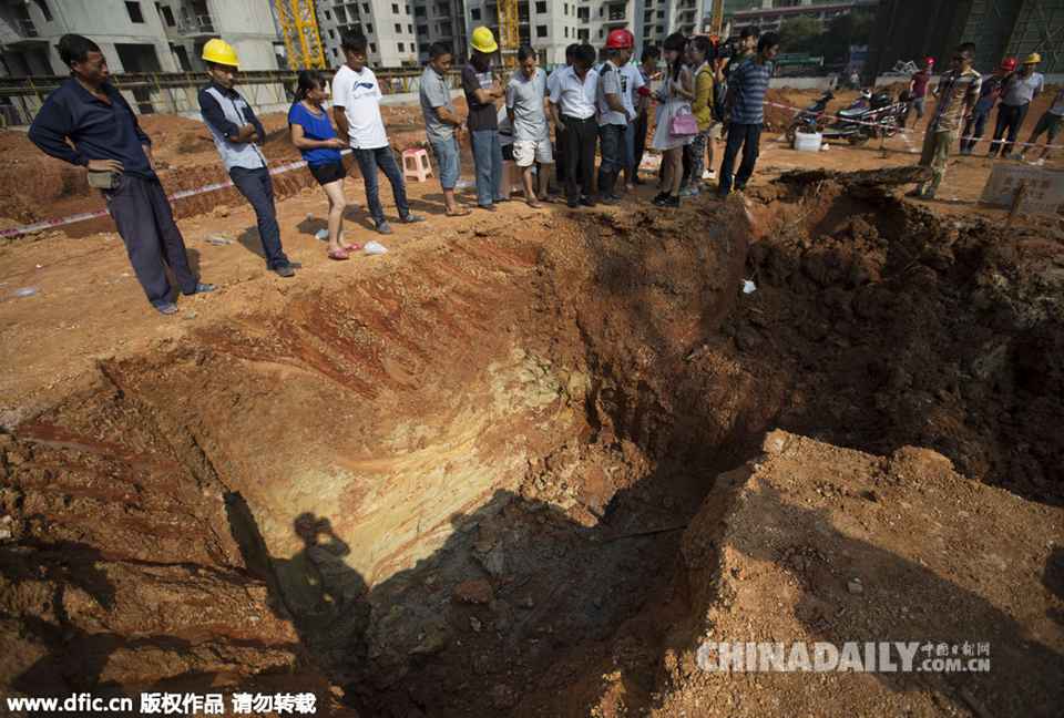 长沙工地挖出西汉古墓 初步确认已有2000多年历史