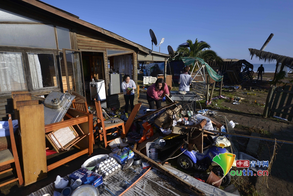 智利8.3级地震已致8人死亡 海啸袭击百万人疏散