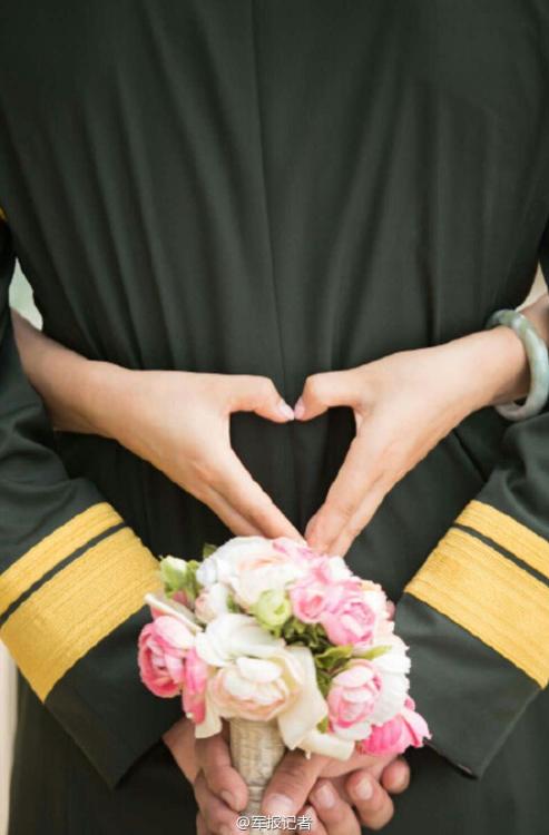 有一种爱情叫军恋二炮军人与妻子8年仅见3面