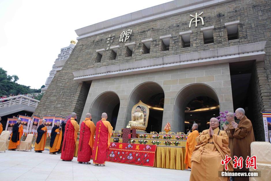 中秋月圆 重庆关岳庙岳飞铜像在台湾佛光山安座