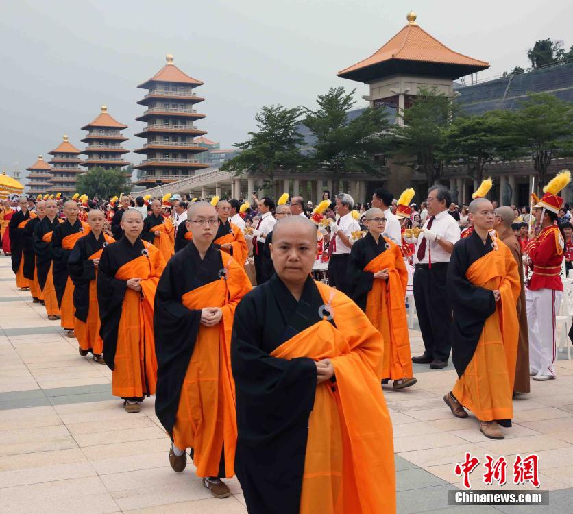 中秋月圆 重庆关岳庙岳飞铜像在台湾佛光山安座