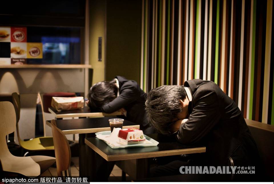 图片故事：日本上班族到底有多累