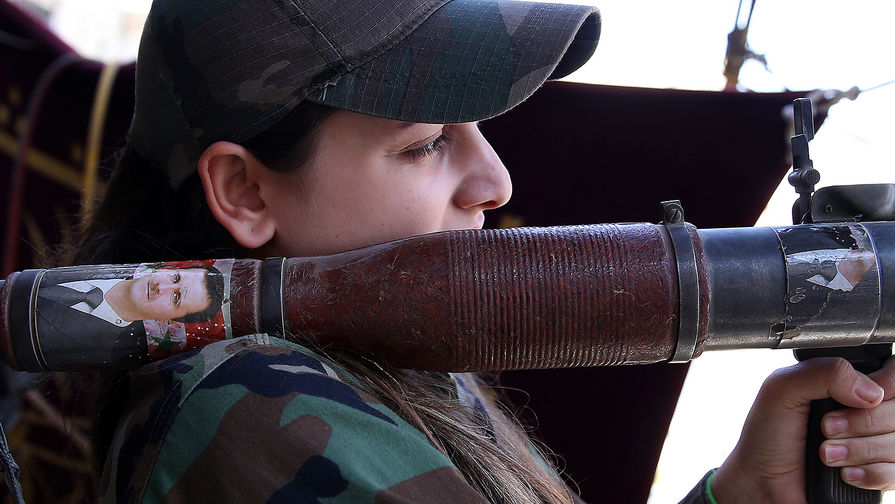 叙军拥有全球最年轻的女兵营照曝光