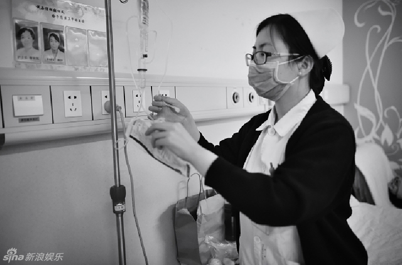 陆川曝光妻子胡蝶生产全纪录：爱你和孩子