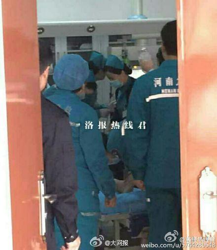 洛阳1名行人闯红灯不满被罚刺伤多名交警