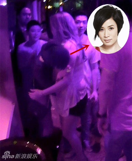 明星醉酒后百态 扇巴掌索吻送抱睡断片