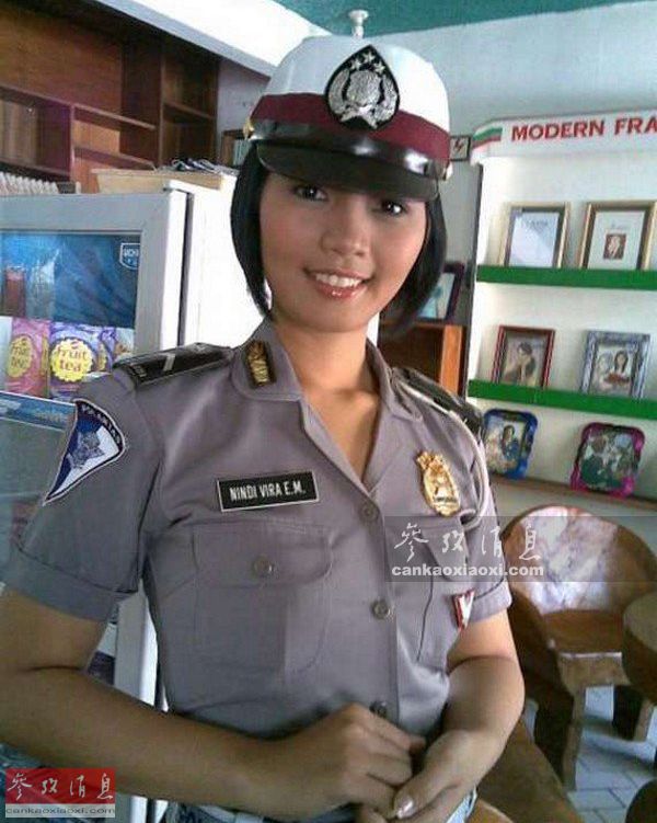 图说世界各国女警比比哪国警花最美