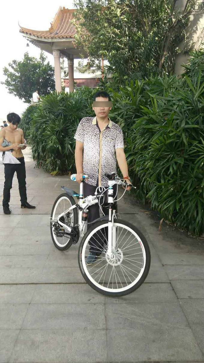 广东未成年姐弟出租屋遇害 姐姐赤身疑遭性侵