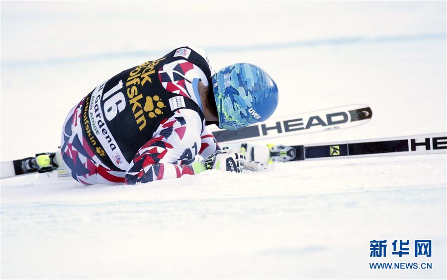 高山滑雪奥运冠军受重伤 被空运至医院
