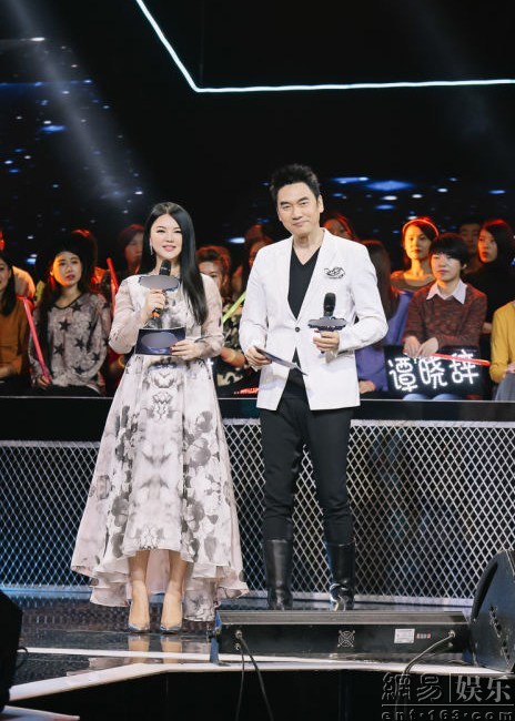 李湘主持节目近照曝光变更肥