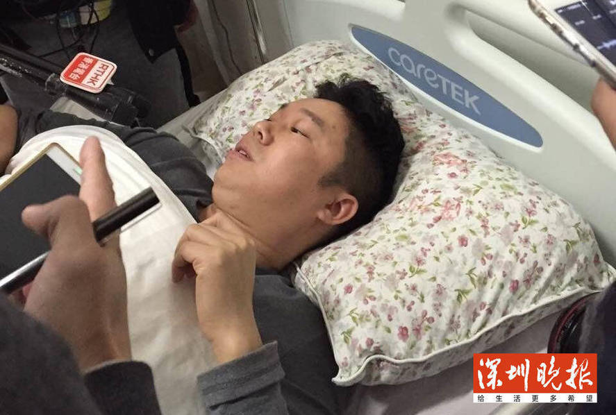 深圳滑坡：抱着儿子从7楼跳下的父亲