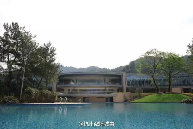 杭州惊现最土豪大学：地处5A景区 豪华湖景房