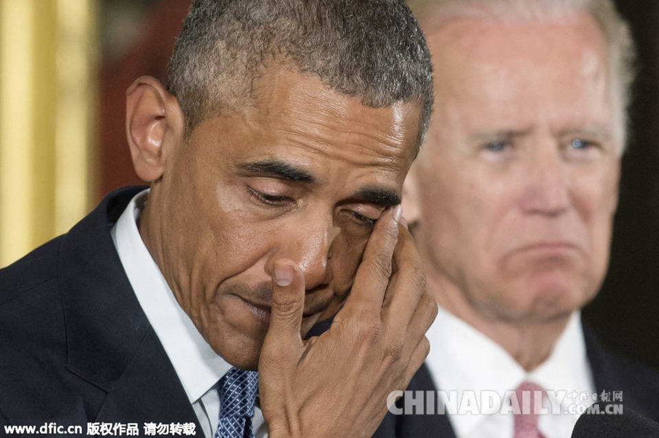奥巴马宣布控枪举措激动落泪