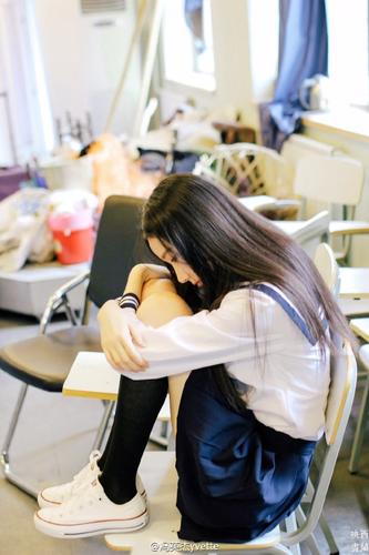 北电自然晒清纯写真a自然女生邻家范儿的灵气女生图片