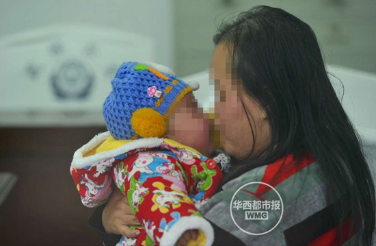 夫妻街头卖儿子标价一万八 想生女儿