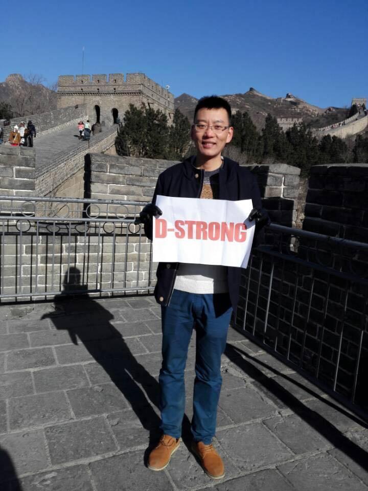 美国癌症男孩死前欲扬名中国 网友助圆梦