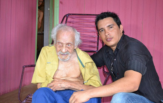 巴西131岁老翁或成世界最长寿老人 101岁时生小女儿