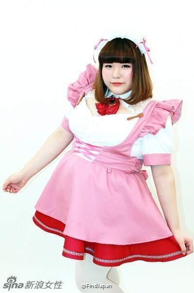 日本“肉肉女仆”咖啡厅开业 重量级女孩吸睛
