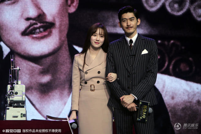 塘主张翰开豪车外出 打造现实版的霸道总裁
