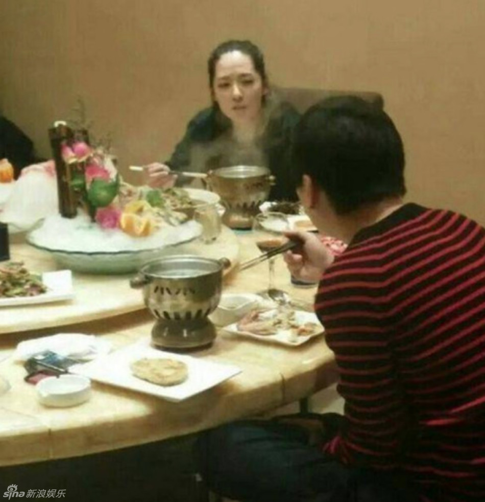 “国民老公”同框！王思聪郭碧婷约饭