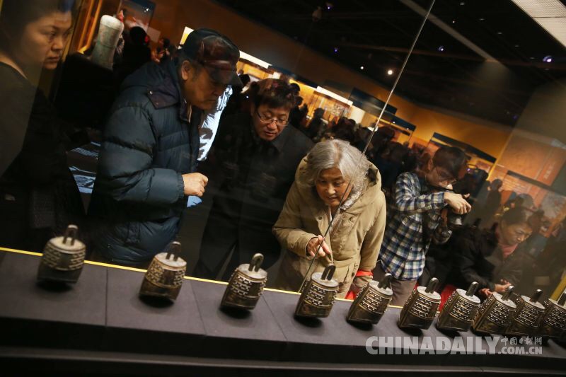 海昏侯墓出土文物在北京展出 墓主为汉武帝刘彻之孙刘贺