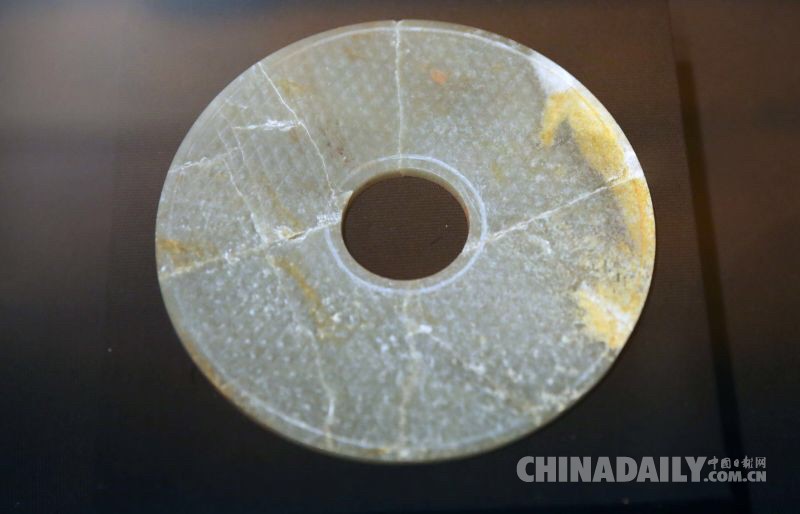 海昏侯墓出土文物在北京展出 墓主为汉武帝刘彻之孙刘贺