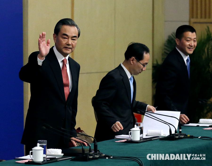王毅就“中国的外交政策和对外关系”的相关问题回答记者