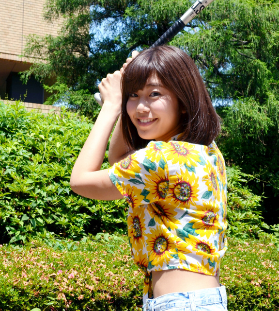 日本新一代棒球女神上位 比基尼写真遭热搜