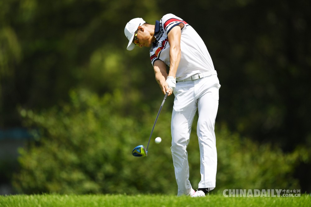 中国高尔夫球队首次公开训练 备战里约奥运会