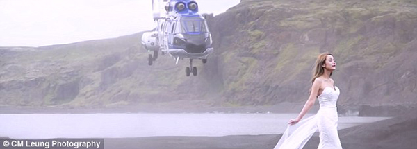 新人冰岛拍摄婚纱照 直升机实力抢镜