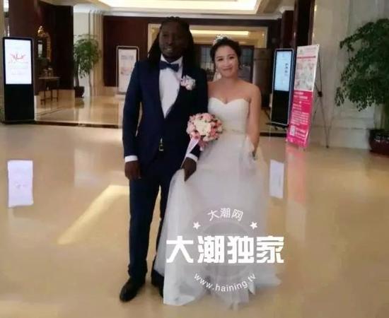 相恋6年！中国姑娘与非洲小伙结婚