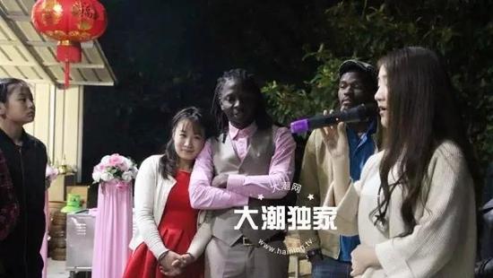 相恋6年！中国姑娘与非洲小伙结婚